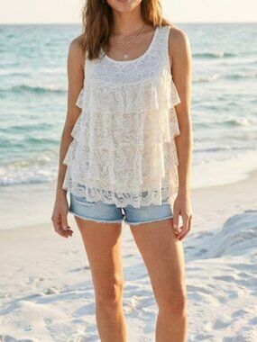 Candalite Lace Detail Cream Tank Top Feminine Blouse in size M.
